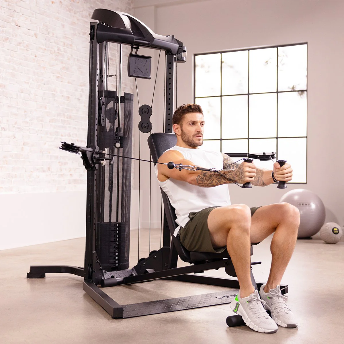 Centr Folding Adjustable Bench - Image 5